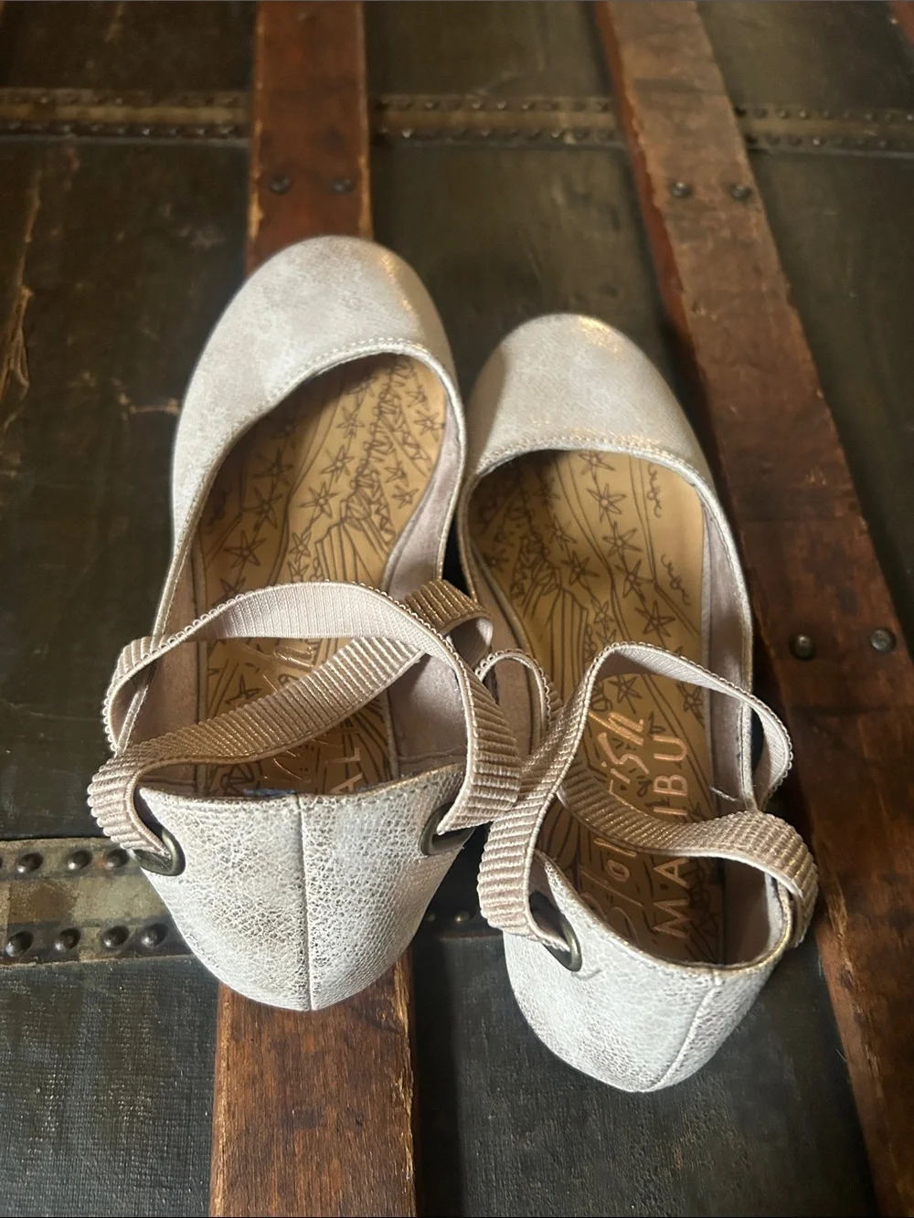 Girls Neutral Cream Cross-Strap Mary Jane Flats